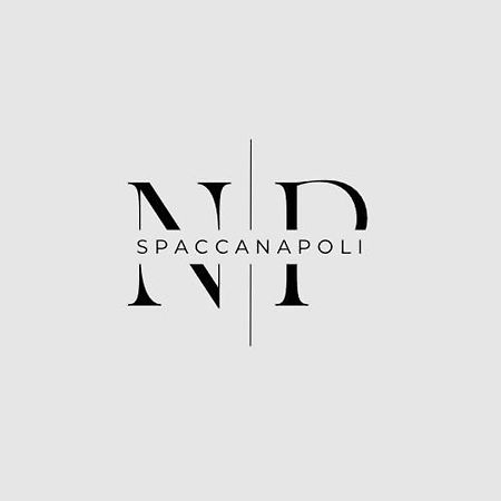 Np Spaccanapoli 外观 照片